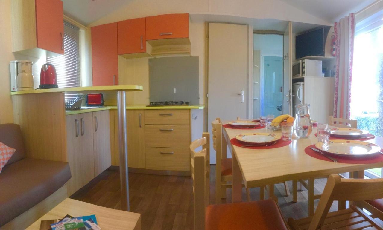 Mobilhome Climatise 3Ch 6P Dans Parc Des 7 Fonts Agde Kültér fotó